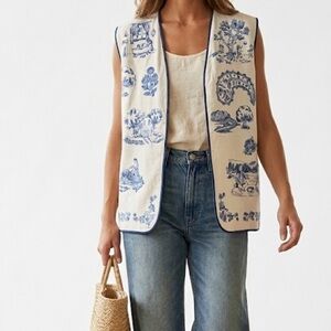 Vintage Cotton Fleece Vest Size Large Hand Embroidered Farm Toile du Jouy-like